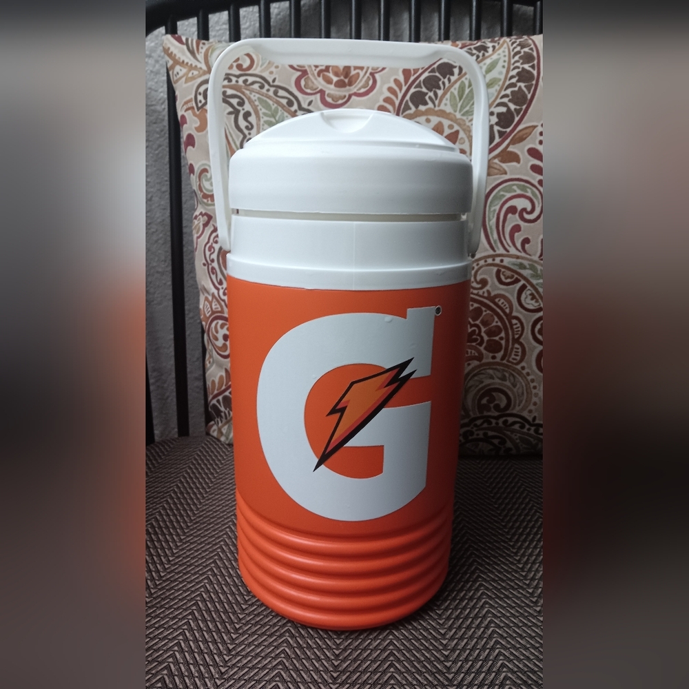 Igloo Gatorade Cooler